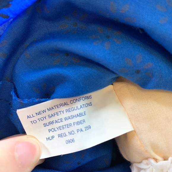 Raggedy Ann Doll Girl by Hasbro Applause 2006, 17" Cloth Doll by Johnny Gruelle - Picture 11 of 11